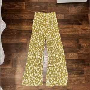 Kendall and Kylie Floral Wide Leg Pants